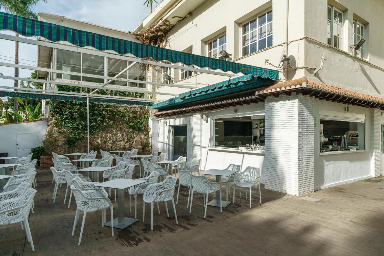大鹏科斯塔公园酒店 托雷莫利诺斯 外观 照片